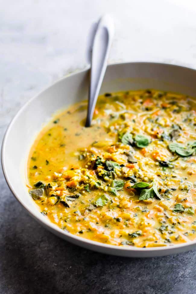 curried-cauliflower-rice-kale-soup