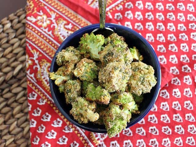 Crispy Curry Roasted Broccoflower