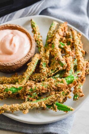 Air fryer green bean fries.