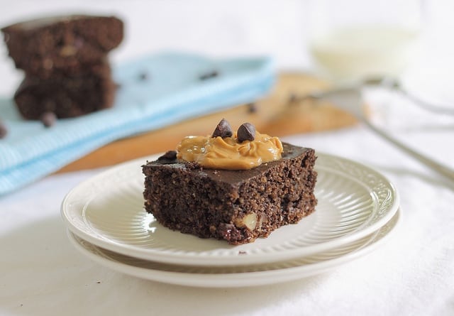 chocolate protein cake bars