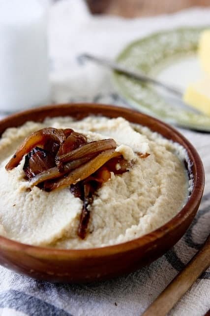 mashed cauliflower with caramelized onions