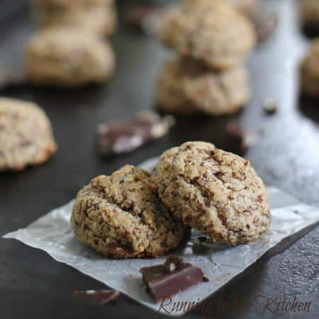 Paleo Chocolate Chip Cookies