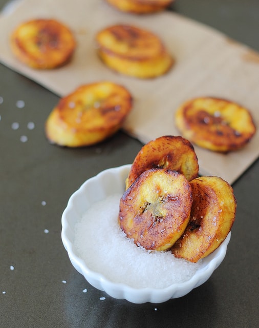 Crispy fried plantains