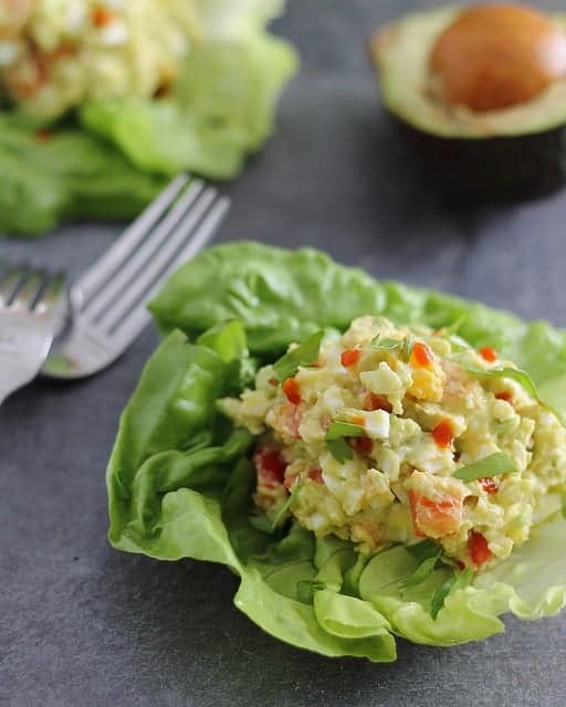This creamy sriracha avocado egg salad puts a spicy spin to this healthy lunch.