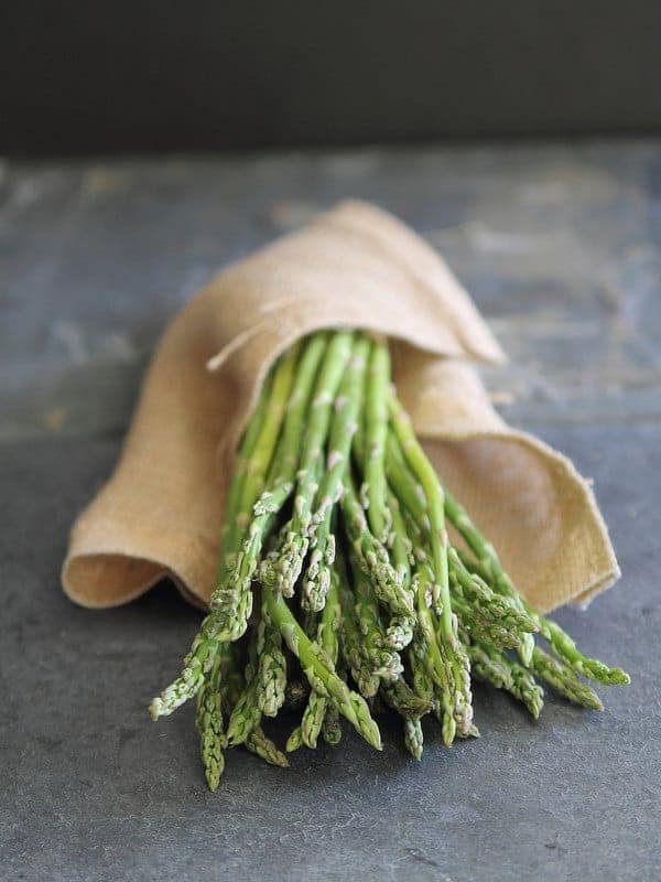 Lemon roasted asparagus