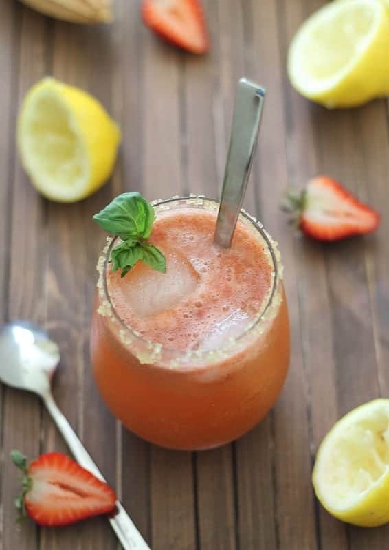Strawberry basil lemonade