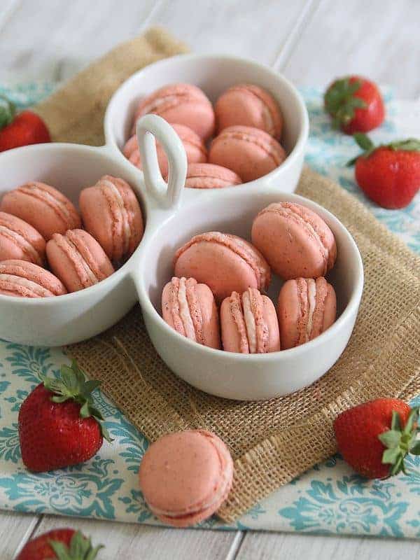 Strawberry rhubarb macarons