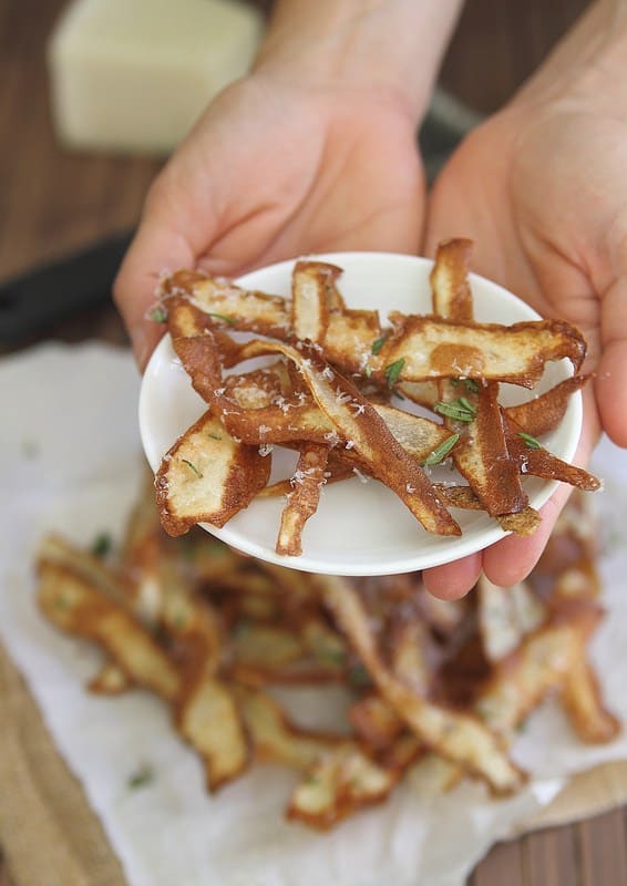 Fried potato strips with rosemary and parmesan
