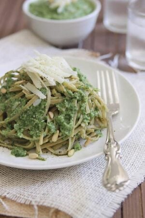 Pasta with Zucchini Pesto | runningtothekitchen.com