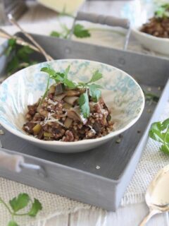 Risotto with mushrooms and leeks and made from buckwheat groats