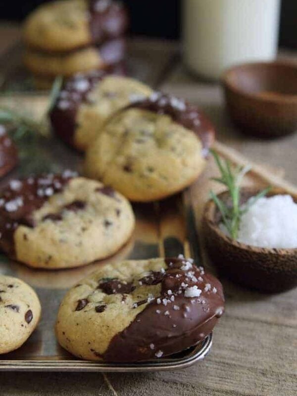 Cayenne rosemary dark chocolate chip cookies