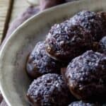 Blueberry chocolate macaroons.