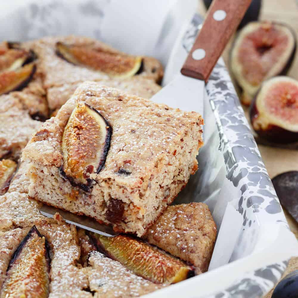 Made with almond and cashew flours, this gluten free fig cake is infused with almond extract and kept super moist thanks to ricotta. It's subtle sweetness makes it perfect for breakfast or an afternoon snack.