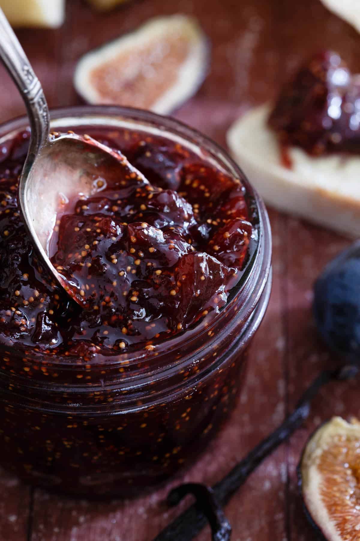 Canning your own fig preserves is easy with this simple method that will allow you to enjoy figs throughout the year.