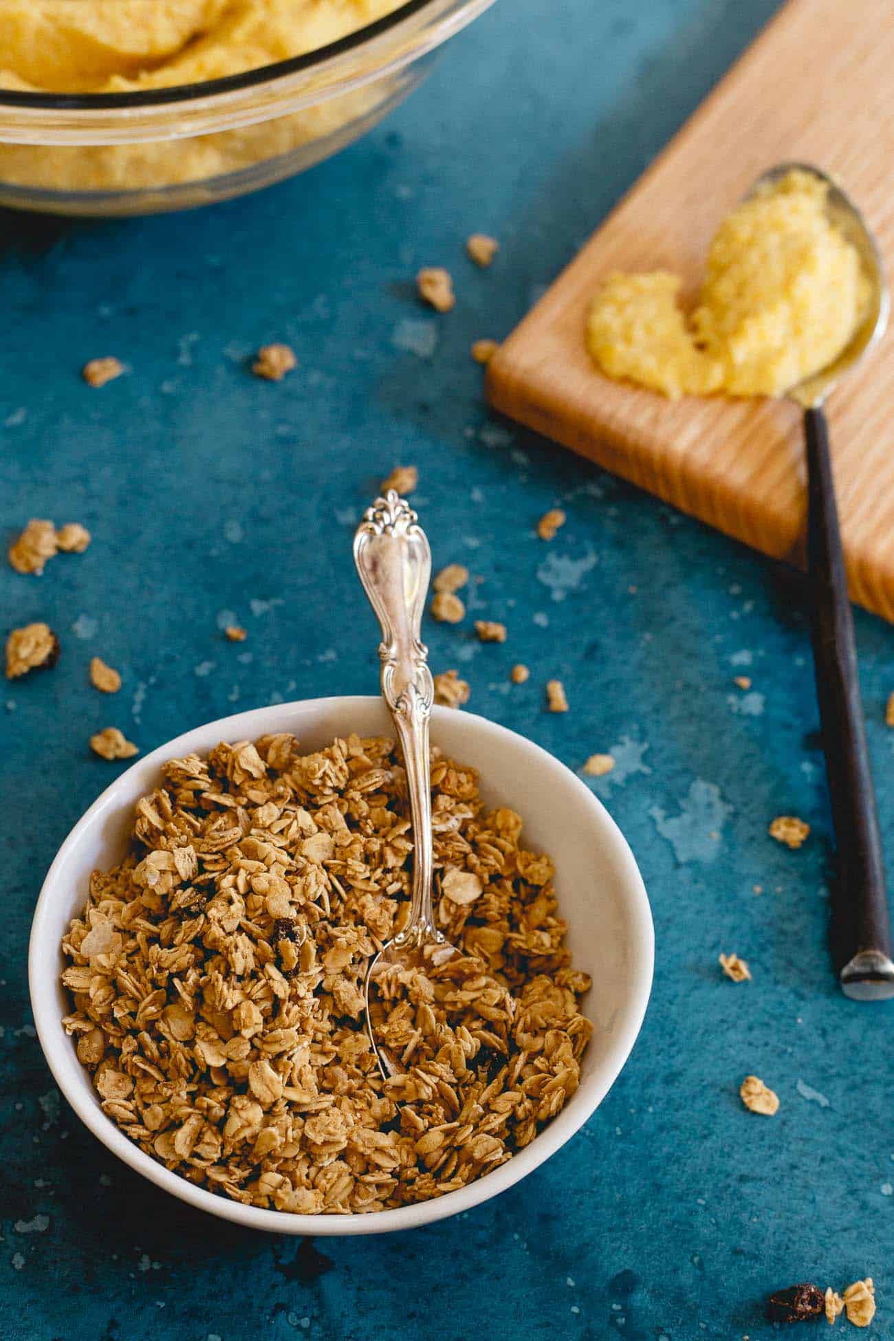 Gluten free vanilla granola tops this creamy cauliflower pumpkin mash for an added touch of sweetness and crunch.