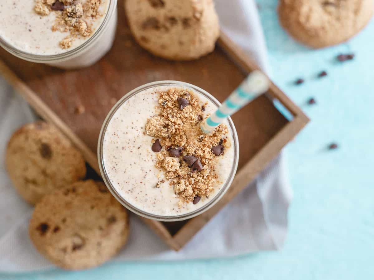 Summer and milkshakes go hand in hand. Try out this gluten-free healthier maple cashew chocolate chip cookie milkshake on a hot day!