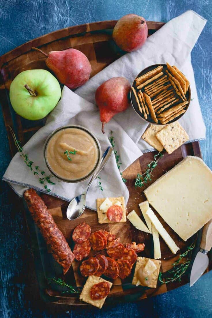 Savory Thyme Pear Apple Butter