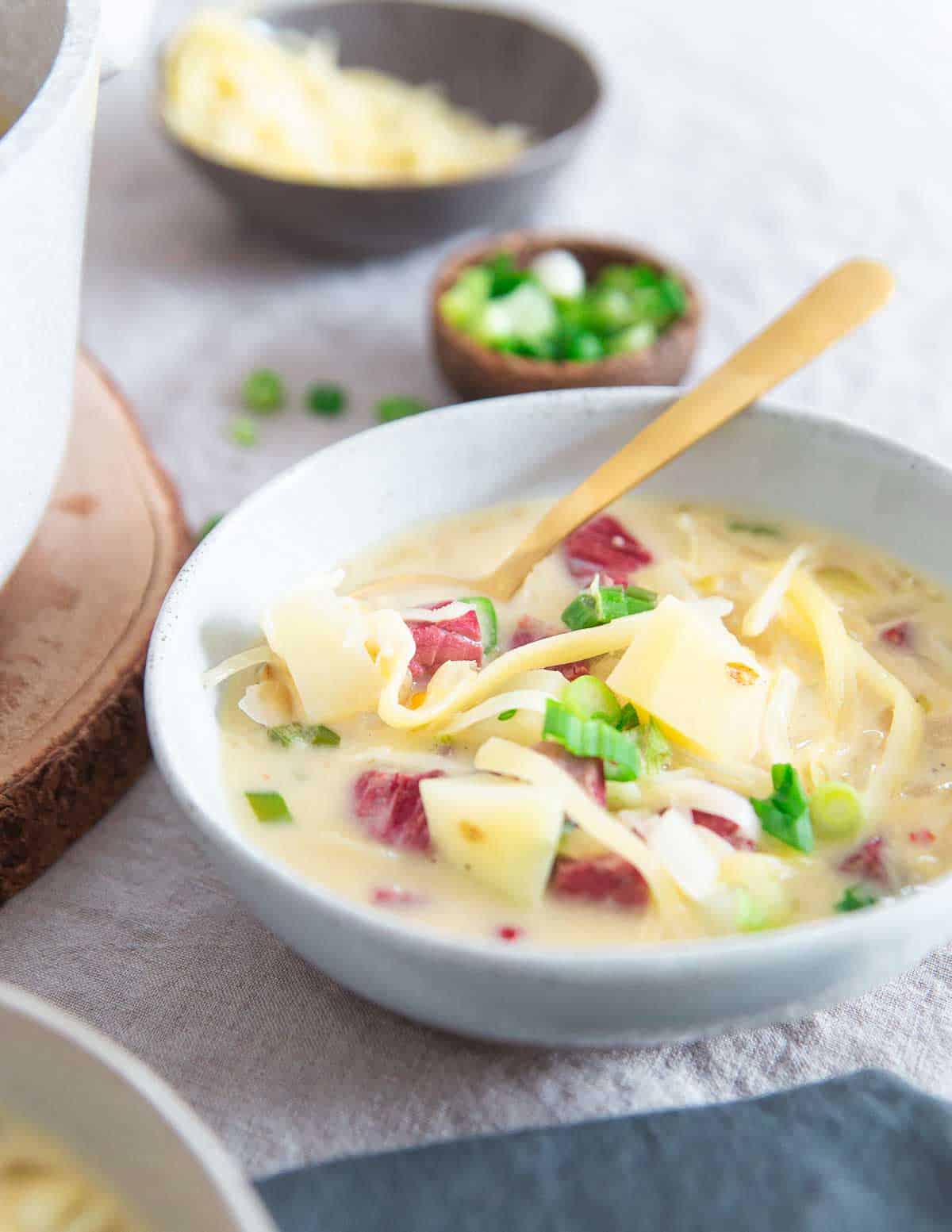 This Reuben soup with potatoes takes all the classic flavors of the sandwich and turns it into a creamy, delicious soup.