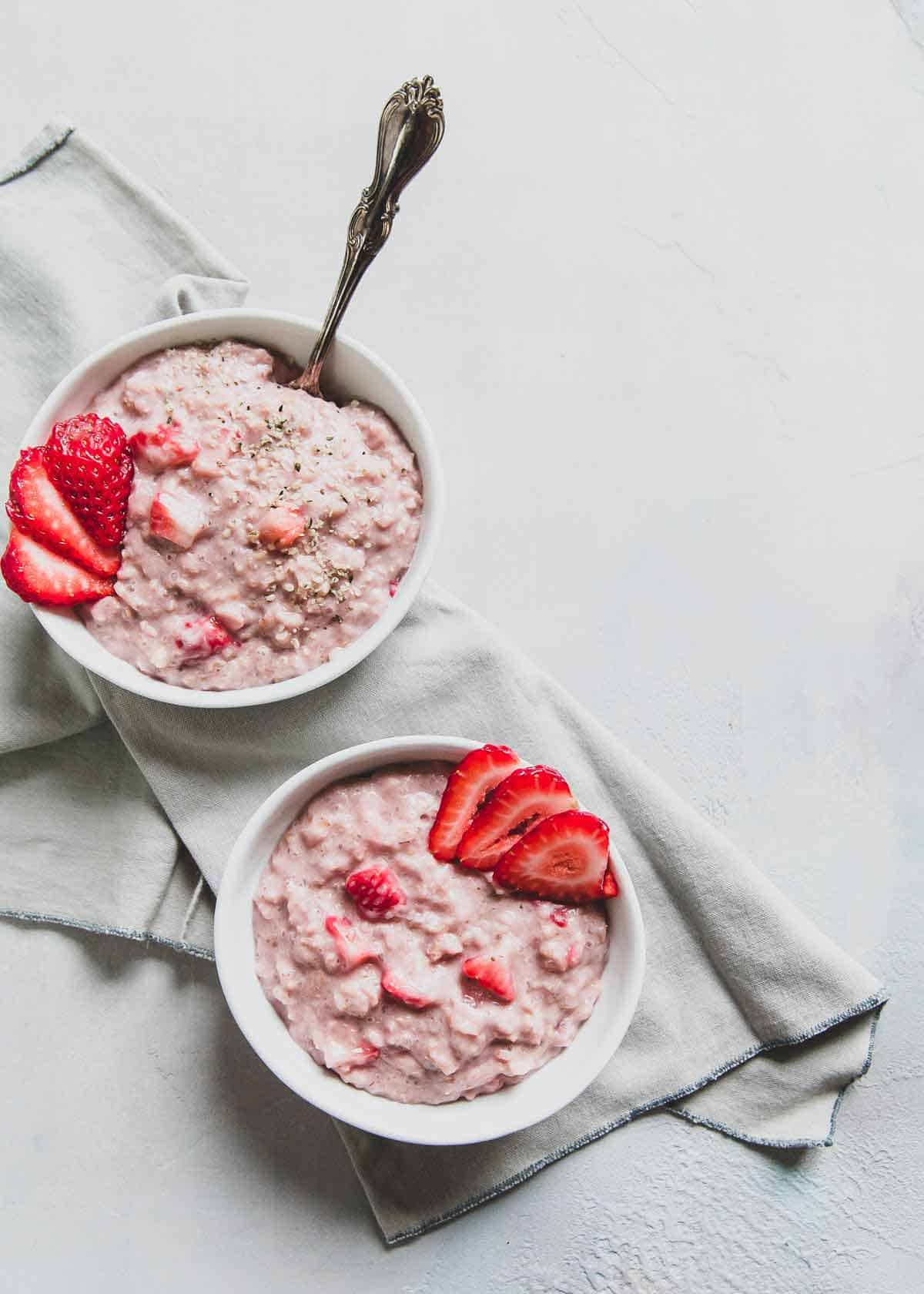 This easy strawberry oatmeal recipe is packed with all-natural strawberry flavor, made on the stove-top and comes out creamy and delicious. A great breakfast to meal-prep for the week!