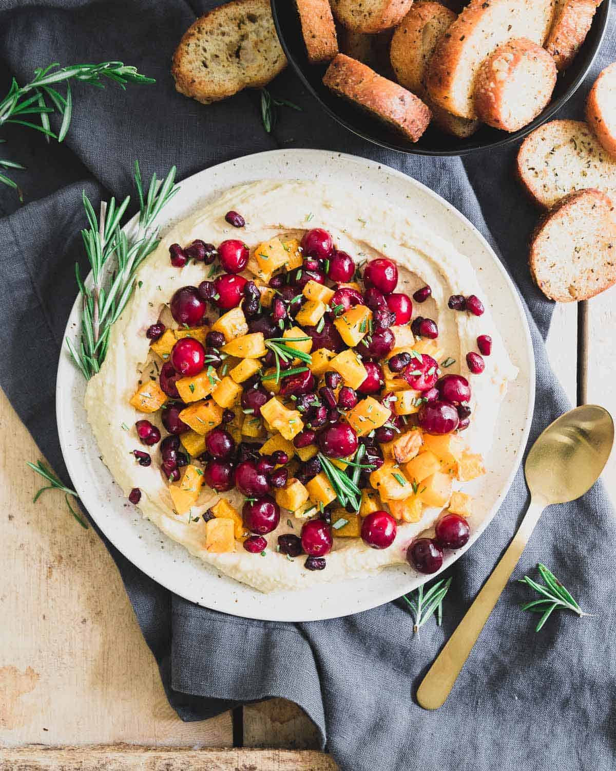 Butternut squash holiday hummus is an appetizer recipe that's easy yet impressive for all holiday entertaining.