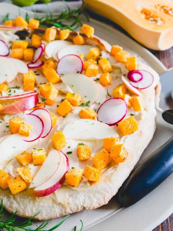 hummus pizza