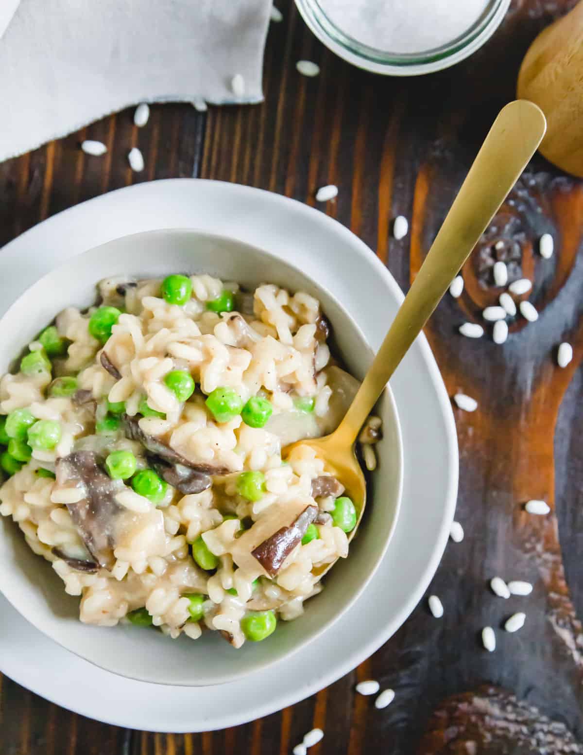 Creamy, decadent and rich vegan mushroom and pea risotto