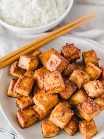 Crispy air fryer tofu
