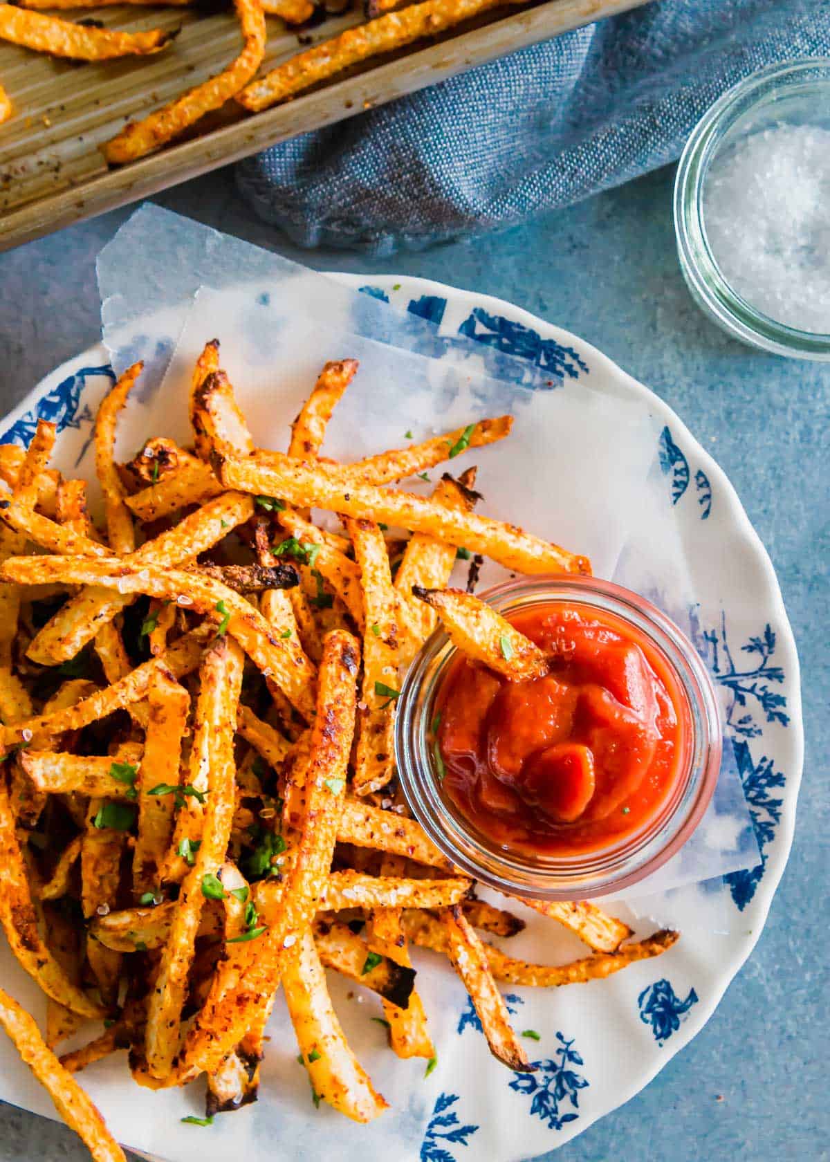 These baked jicama fries can be made right in the oven, no need for frying to get the perfect crispy texture.