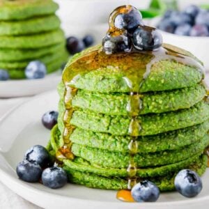 Green spinach pancakes