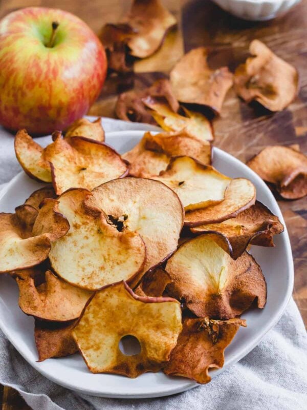 Air fryer apple chips