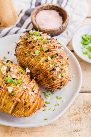 Crispy Air Fryer Hasselback Potatoes - Running to the Kitchen®