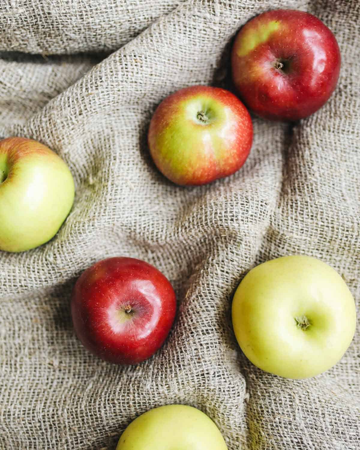 Apples on burlap.