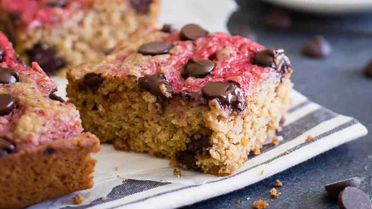 Strawberry snack cake with chocolate chips.