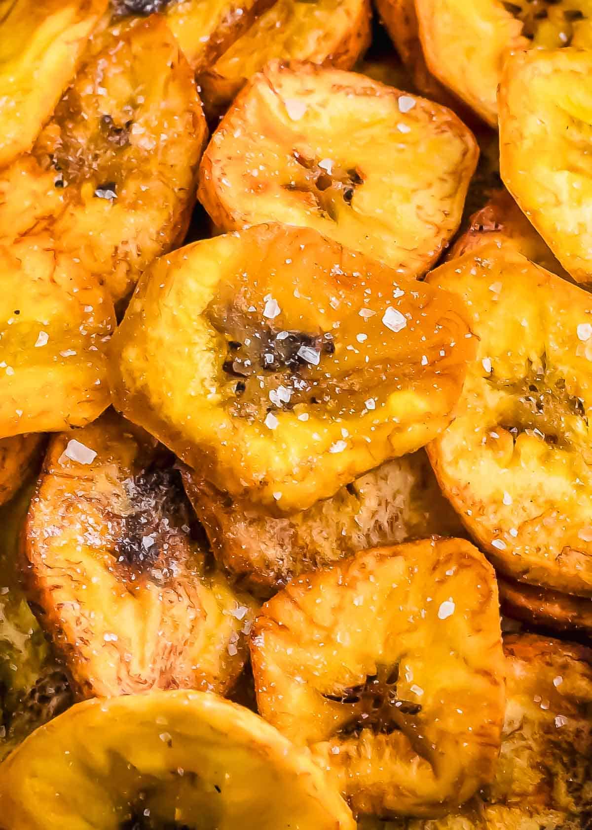 Fried plantain slices sprinkled with salt.